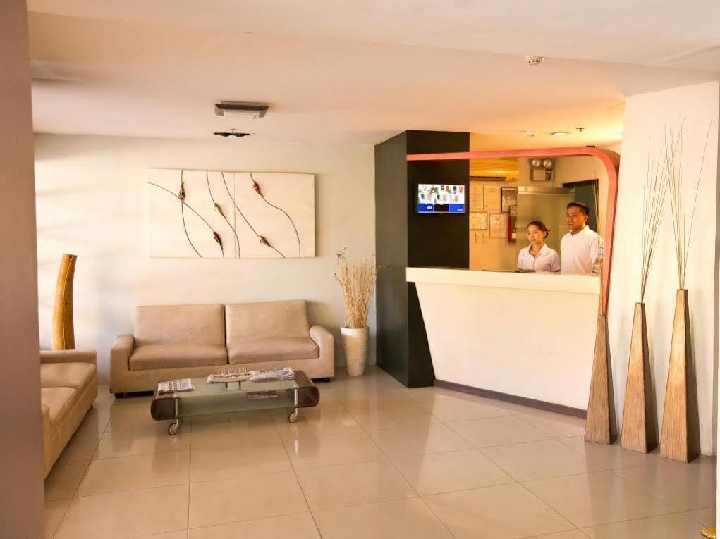 Travelbee Business Inn Cebu Extérieur photo