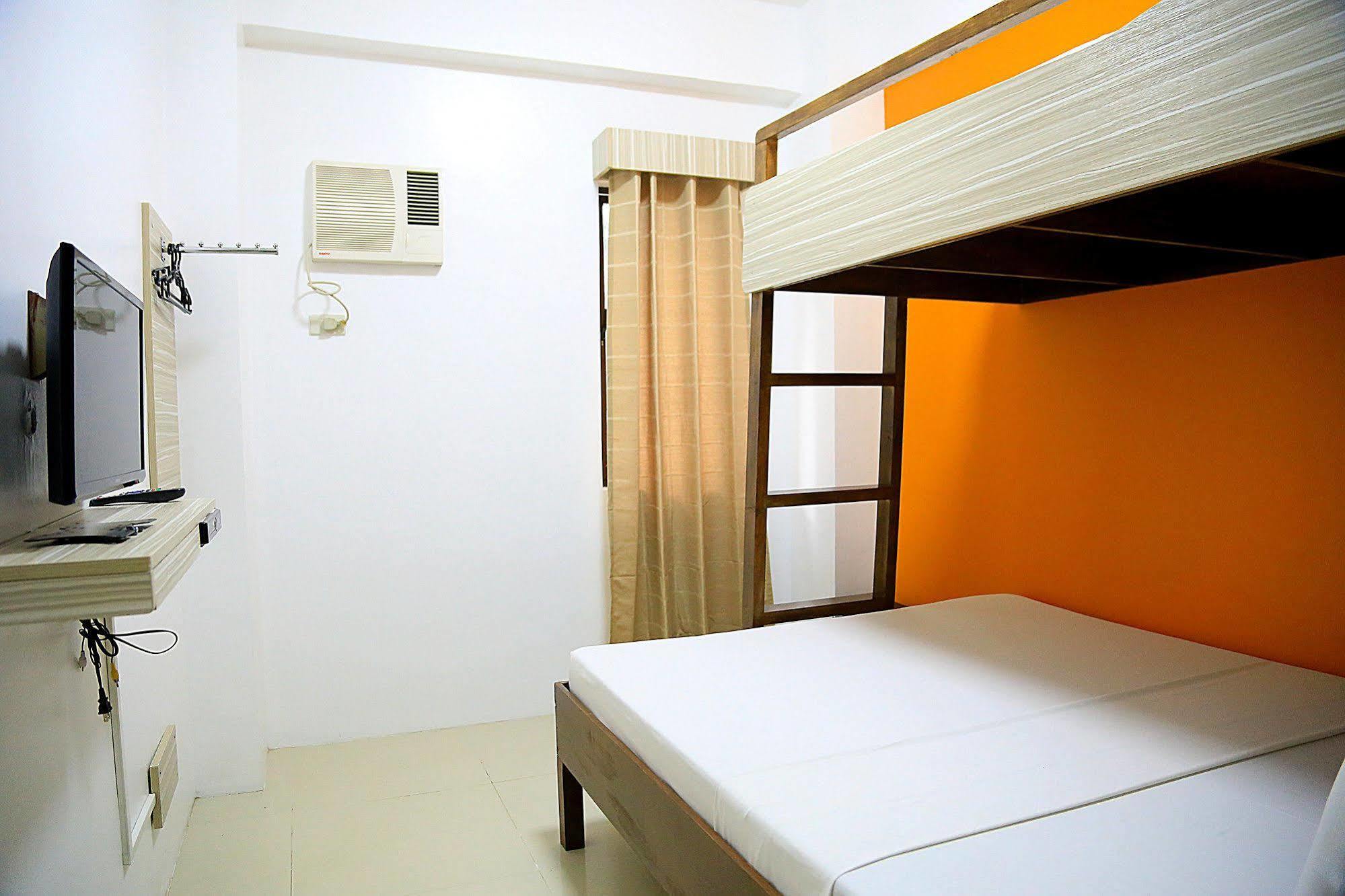 Travelbee Business Inn Cebu Extérieur photo